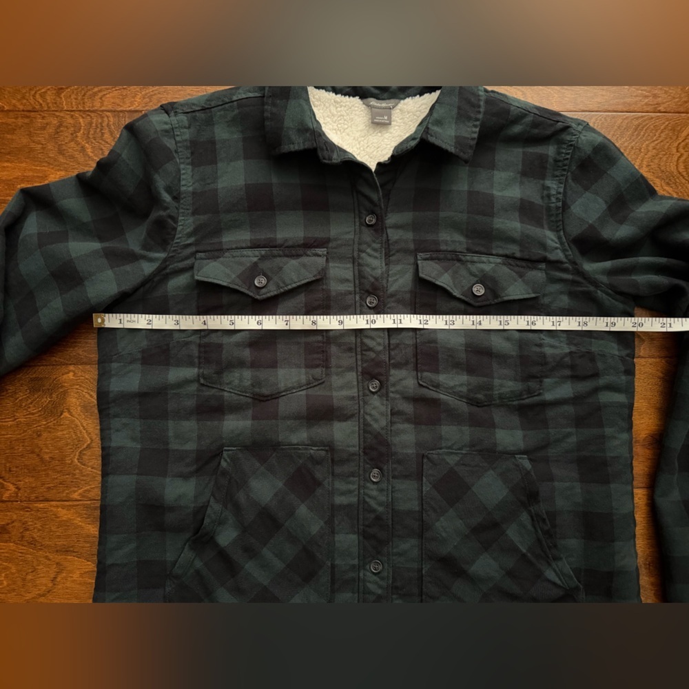 Eddie Bauer Flannel Boyfriend Shirt Sherpa Lined Women’s Medium Plaid Jacket - Picture 3 of 9